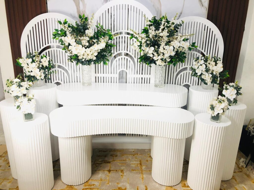 تاجير مستلزمات الافراح والحفلات